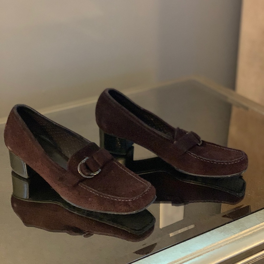 Brown suede Stuart Weitzman shoe